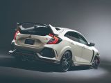 Im Rückspiegel: Dem Honda Civic Type R reichten zu Anfang 116 PS - Bild 14
