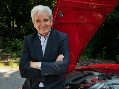 Zum Jahreswechsel: Sechs Fragen an Friedrich Indra