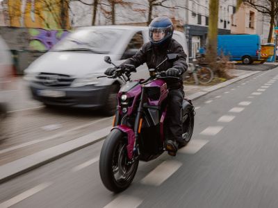 Die Verge TS macht einiges anders