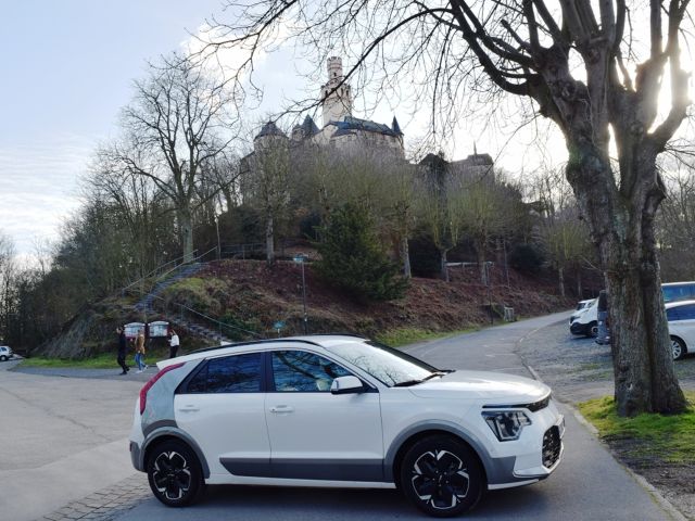 Unterwegs mit dem Kia Niro EV: Zu den Raubrittern am Rhein - Bild 1