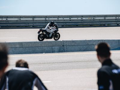 Triumph Tiger 1200 fährt 24-Stunden-Rekord