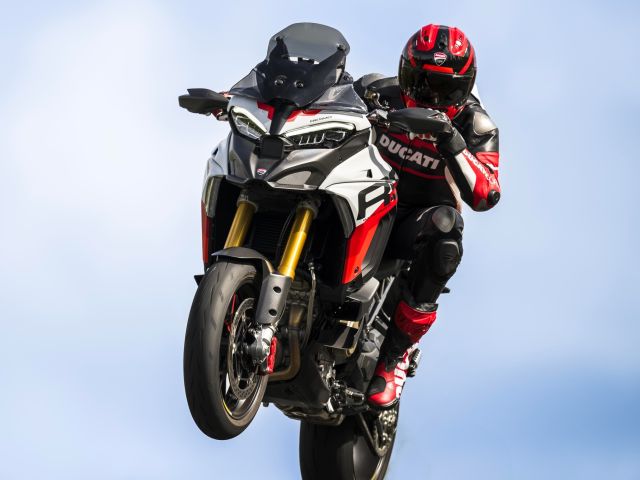 Die Multistrada V4 lernt Racing - Bild 1