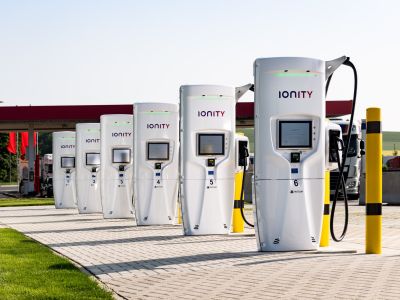 Bei den Elektrofahrzeugen sitzt die EU in einer Zwickmühle fest