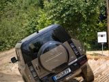 Bei Abenteuer und Allrad darf Defender nicht fehlen - Bild 3