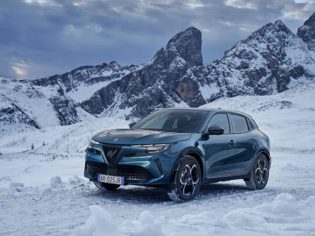 Alfa Romeo Junior Ibrida Q4 ab sofort bestellbar - Bild 1