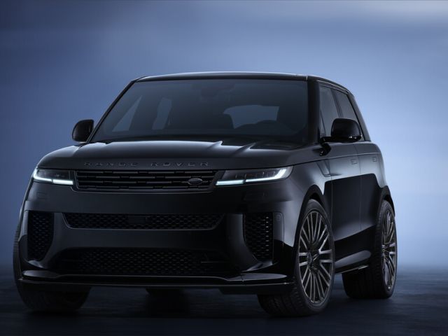 Der Range Rover Sport SV fährt schwarz - Bild 1
