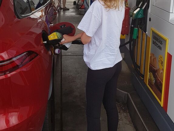 Der Dieselpreis gibt spürbar nach - Bild 1