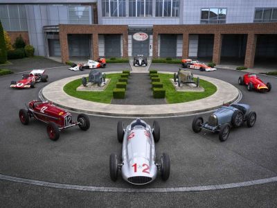 Ein Dutzend automobile Schatzkammern