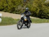 Fahrbericht Royal Enfield Scram 411: Himalayan für Heimatverbundene - Bild 5