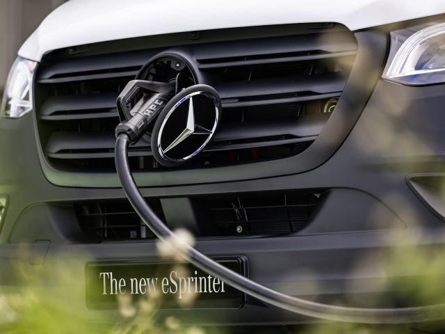 Jeder zweite Sprinter soll elektrisch fahren - Bild 1