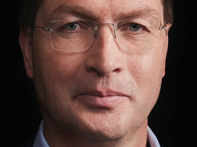 „Selbstverständlich“ wird Mercedes-Benz nach 2030 Verbrenner liefern - Bild 1