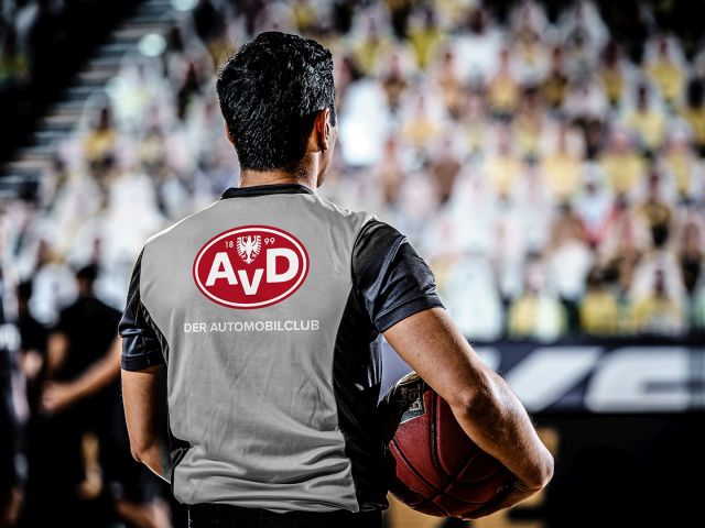 Der AvD geht unter die Schiedsrichter - Bild 1