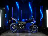 Yamaha kleidet die R3 neu ein - Bild 8