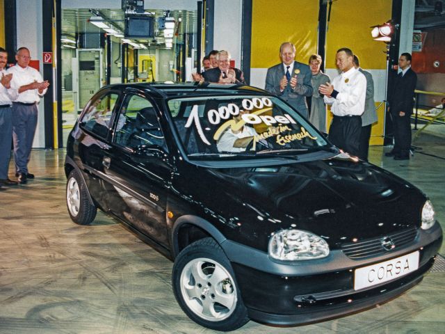 Im Rückspiegel: Ein kleiner Corsa ist der einmillionste Opel aus Eisenach - Bild 1