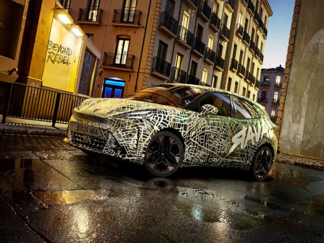 IAA 2025: Der Cupra Raval kommt auch als VZ - Bild 1