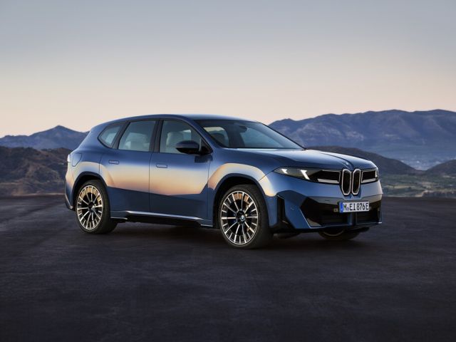 BMW iX3 ist „World Car of the Year 2026“ - Bild 1