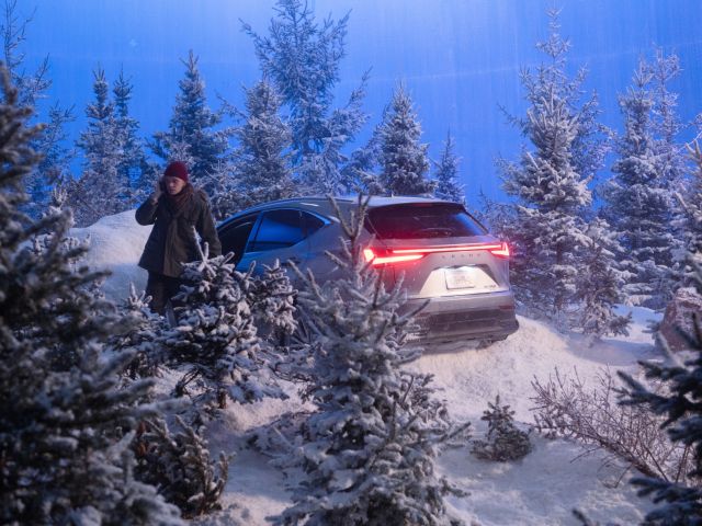 Mit Lexus kommt die Welt wieder in Ordnung - Bild 1