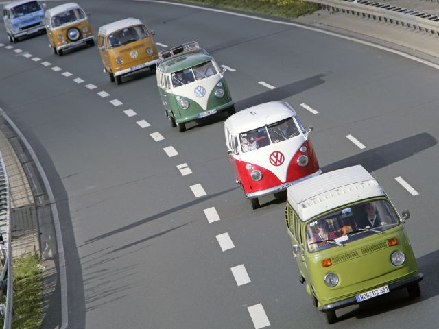 VW Bus Festival wegen Ukraine-Krieg auf 2023 verschoben - Bild 1