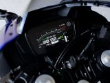 Yamaha kleidet die R 125 neu ein - Bild 9