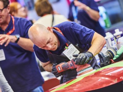 Rekordbeteiligung bei der Automechanika Birmingham