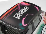 Opel Corsa Rally Electric wird Kunstwerk mit Botschaft - Bild 3