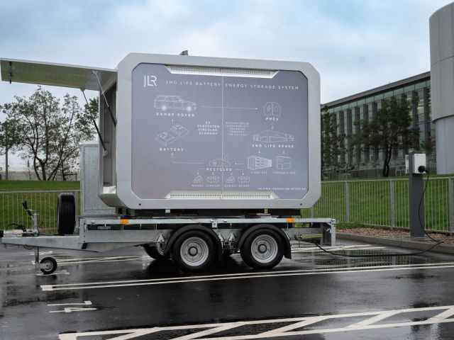 Der rollende Schnelllader von Jaguar Land Rover - Bild 1