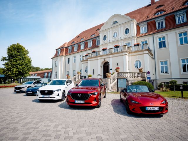 Mazda im Urlaub (er)fahren - Bild 1