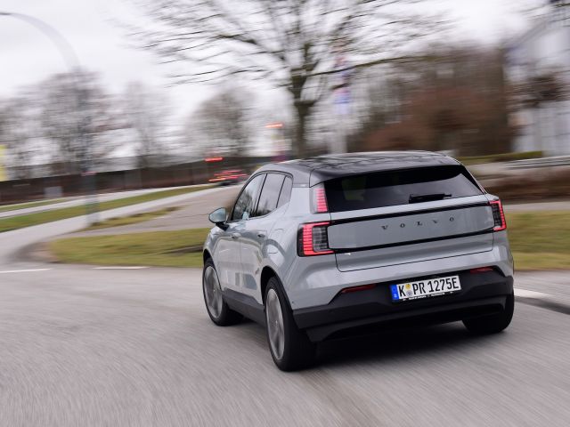 Cooles Design mit digitalem Stolperstein - Bild 1