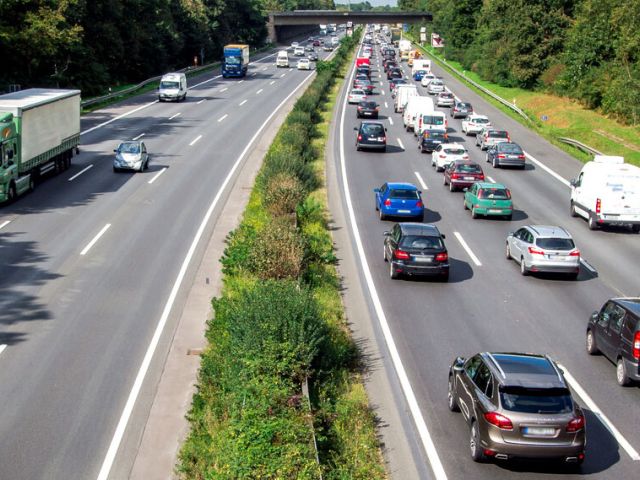 Stauprognose: Die Hauptreisesaison beginnt - Bild 1