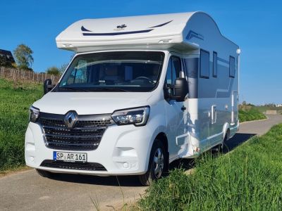 Campen mit dem Meister von Renault