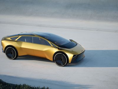 Kia blickt in die Zukunft und in die Vergangenheit