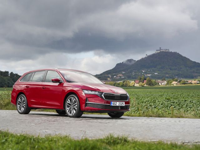 Skoda setzt erstmals auf einen Vollhybrid - Bild 1