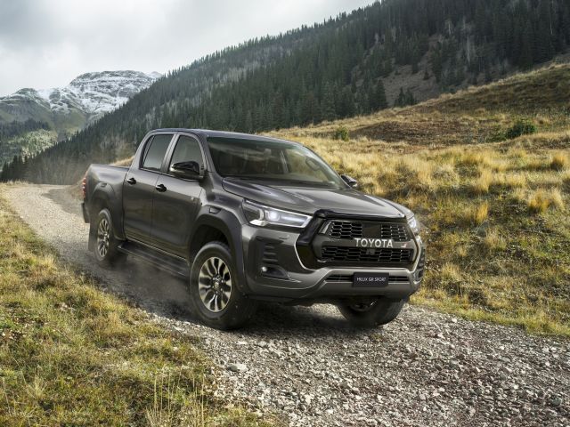 Der Toyota Hilux GR Sport krönt die Baureihe - Bild 1