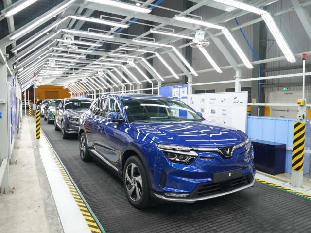 Vinfast liefert die ersten VF 8 aus - Bild 1