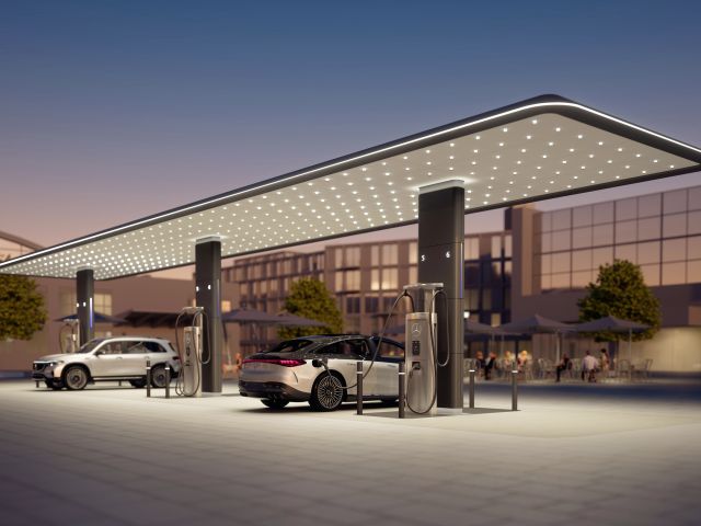 Mercedes beginnt mit Aufbau eines eigenen Ladenetzes - Bild 1