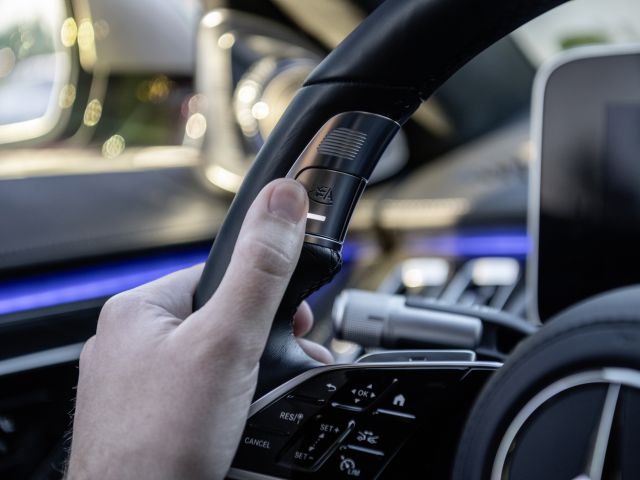 Mercedes-Benz fährt bald auch in den USA autonom - Bild 1