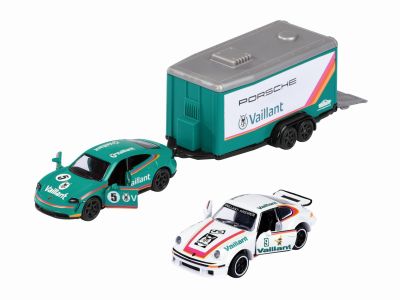 En miniature: Im Doppelpack zur Rennstrecke