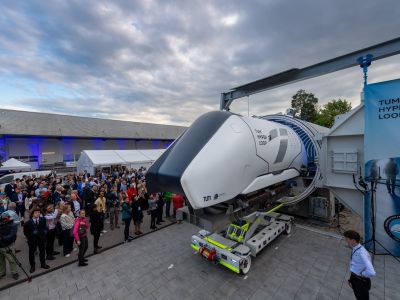 Mit über 800 km/h durchs Vakuum