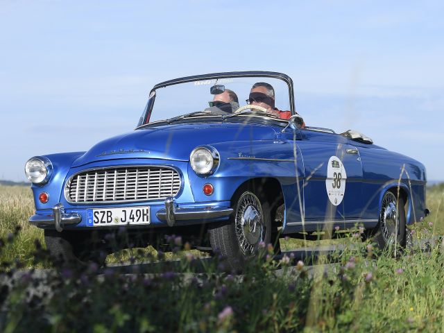 Skoda mit fünf historischen Modellen bei der Hamburg-Berlin-Klassik - Bild 1