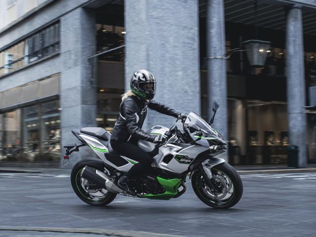 Der Hybridantrieb kommt ins Motorrad - Bild 1