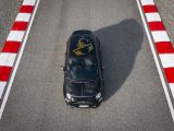 Schwarzer Abarth mit goldenem Skorpion - Bild 6