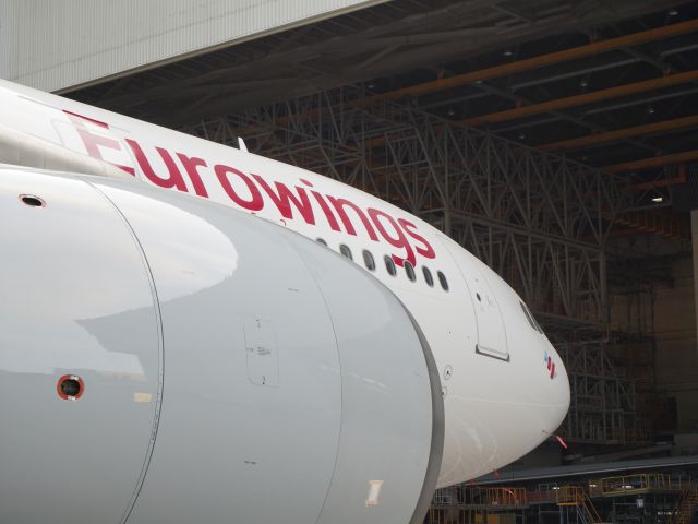 Mehr Billigflüge auf weniger Strecken - Bild 1