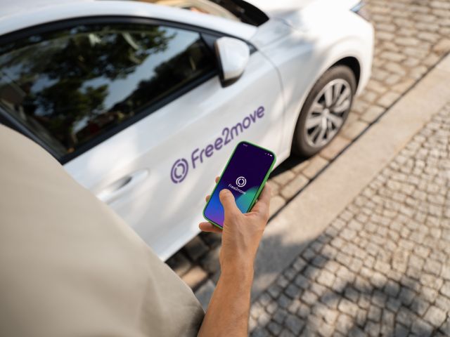 Share Now auf einer App mit Free2move - Bild 1