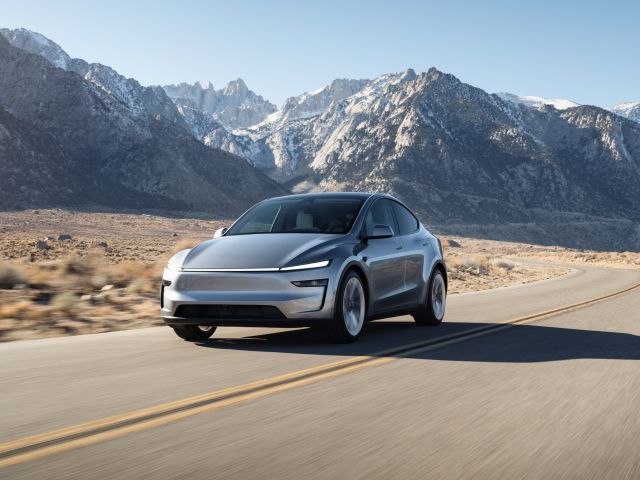 Tesla kleidet das Model Y neu ein - Bild 1
