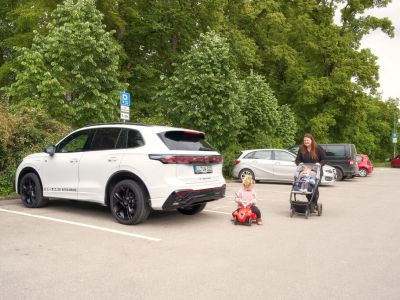 Der ADAC sieht Nachholbedarf bei rückwärtigen Notbremsassistenen