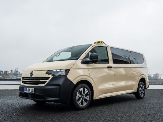 VW Transporter Kombi und Caravelle als Taxi - Bild 1