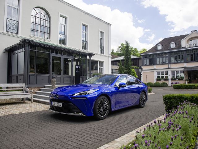 Für eine Netto-Leasingrate von 539 Euro mit Wasserstoff fahren - Bild 1