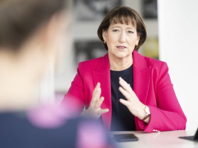 Interview Hildegard Müller: „Wir brauchen ambitioniertere Quoten für e-Fuels“