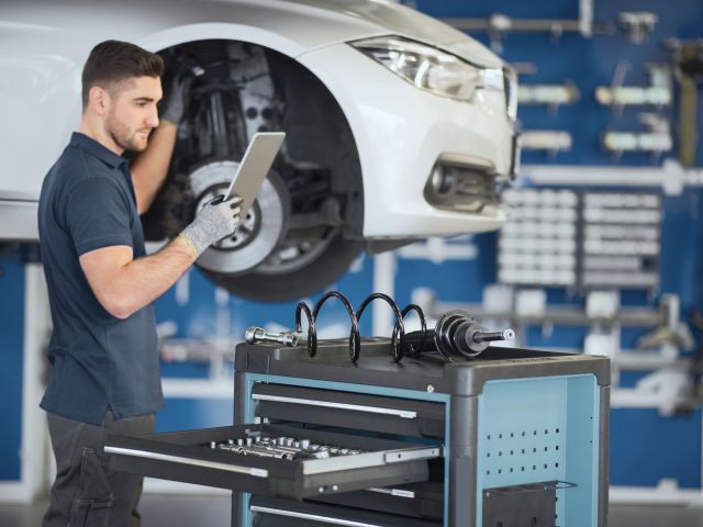 Defekte Lenkgetriebe: Ursachen, Reparatur, Kosten - Bild 1