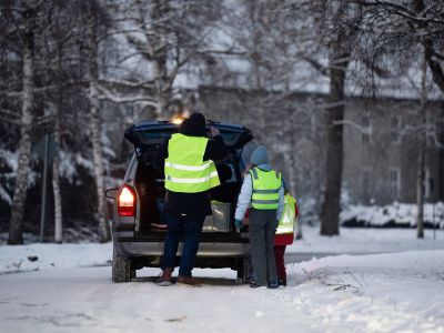 ADAC: Bei Warnwesten sieht es teilweise düster aus